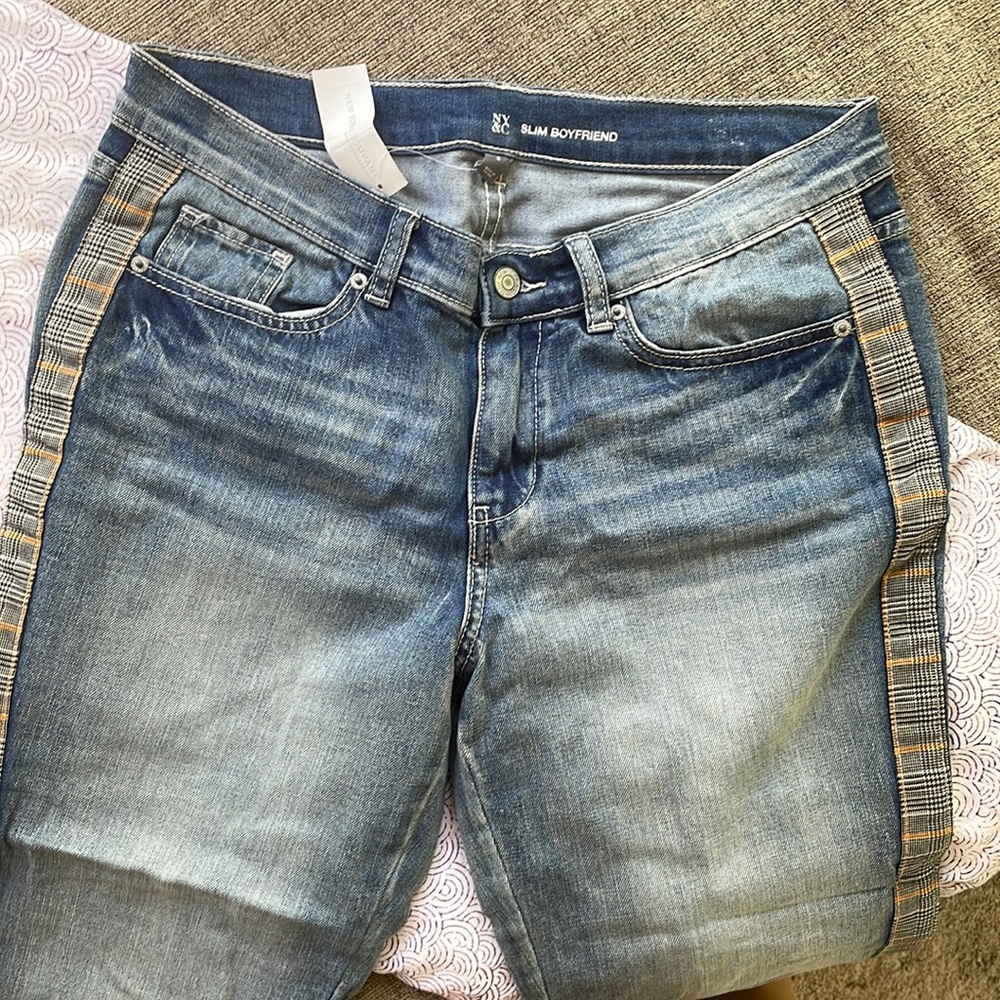 NWT New York & Co Slim Boyfriend